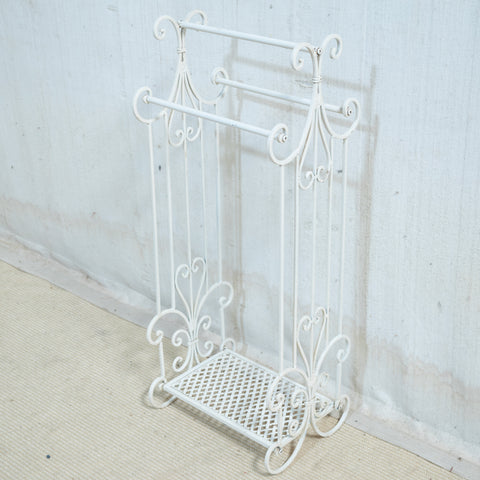 Vintage French Style Metal Towel Stand