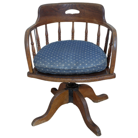 Antique Swivel Oak Captains Chair for sale in cape town. Furniture store. Kists available too.