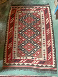 Geometric carpet for sale in cape town. Second hand carpets available. Furniture dealer and furniture repairs.